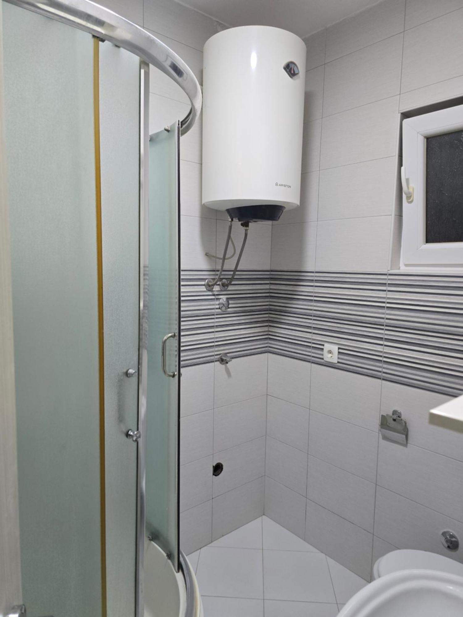 Apartman Tolosi Podgorica Eksteriør bilde