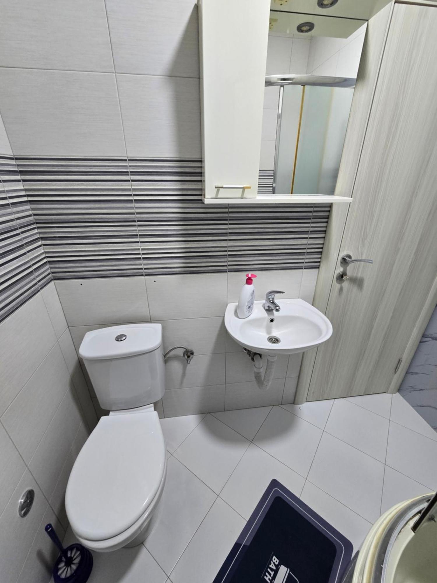Apartman Tolosi Podgorica Eksteriør bilde